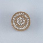 idéal pour faire des effets sur la peinture porcelaine avant séchage