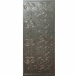 Le Sticker coeurs oiseaux alliances 3608 est une planche adhésive, le motif se positionne sur votre porcelaine, ensuite appliquez votre peinture par putoisage.